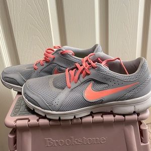 Women’s Nike running shoes